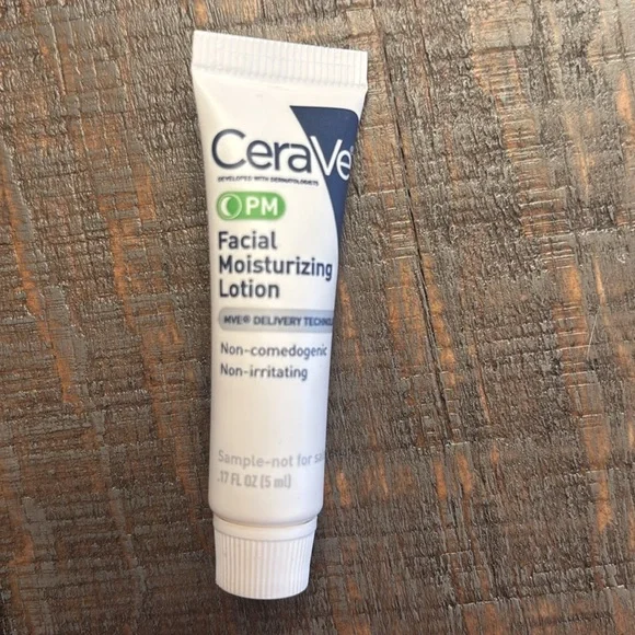 Ulta Bundle | Eyeshadow ColourPop Burt’s Bees Cerave Dr.Brandt Ulta BareMiner - Picture 7 of 9